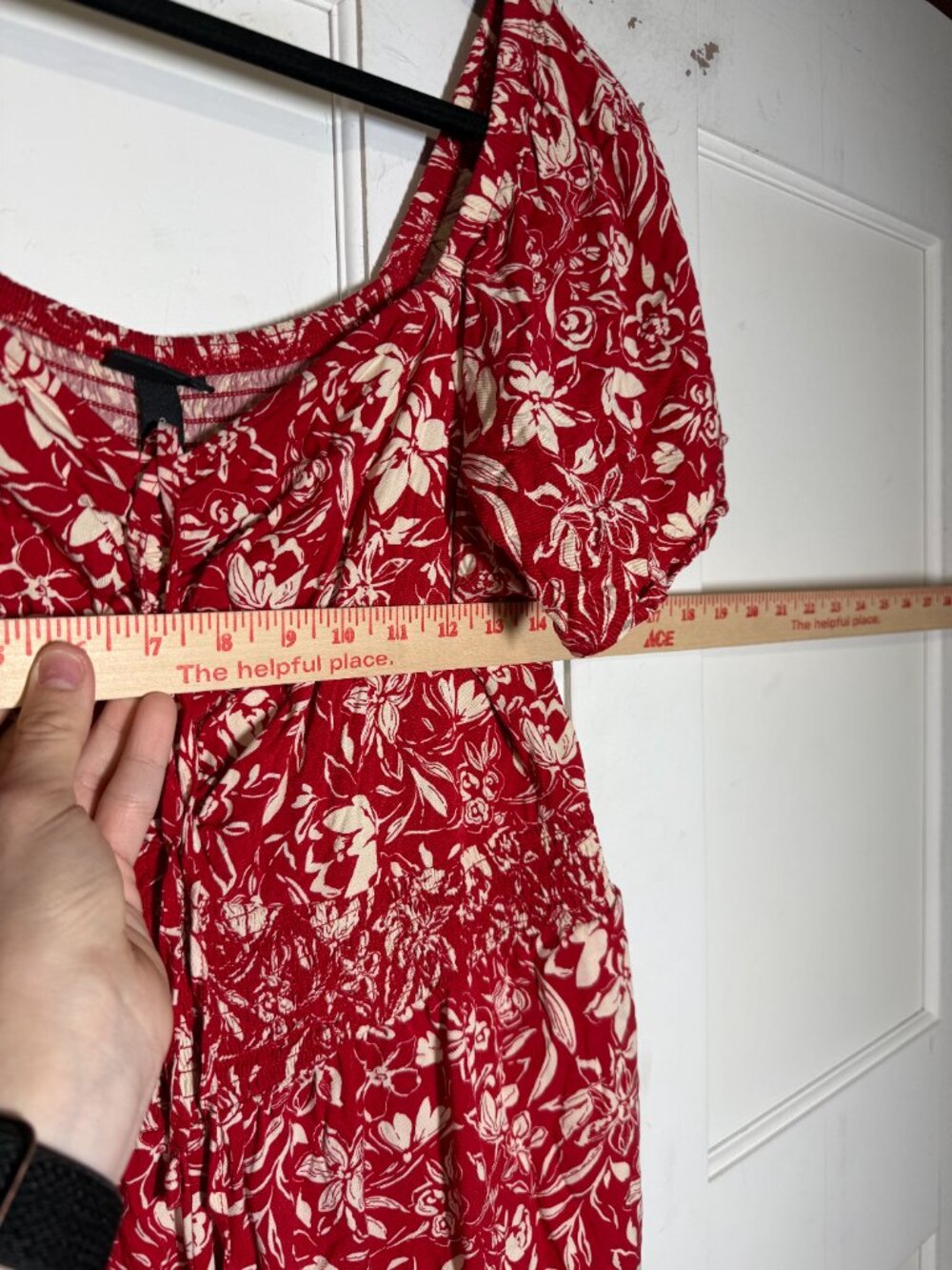 Torrid Stretch Challis Flutter Sleeve Jumpsuit Floral Red and White Size 2 / 2X - Picture 5 of 10